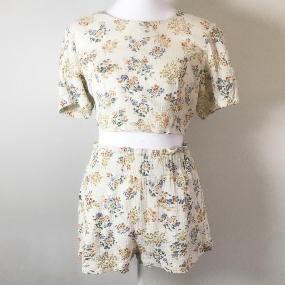 en;semble Floral Cotton Two-Piece Set Crop Top & Shorts S